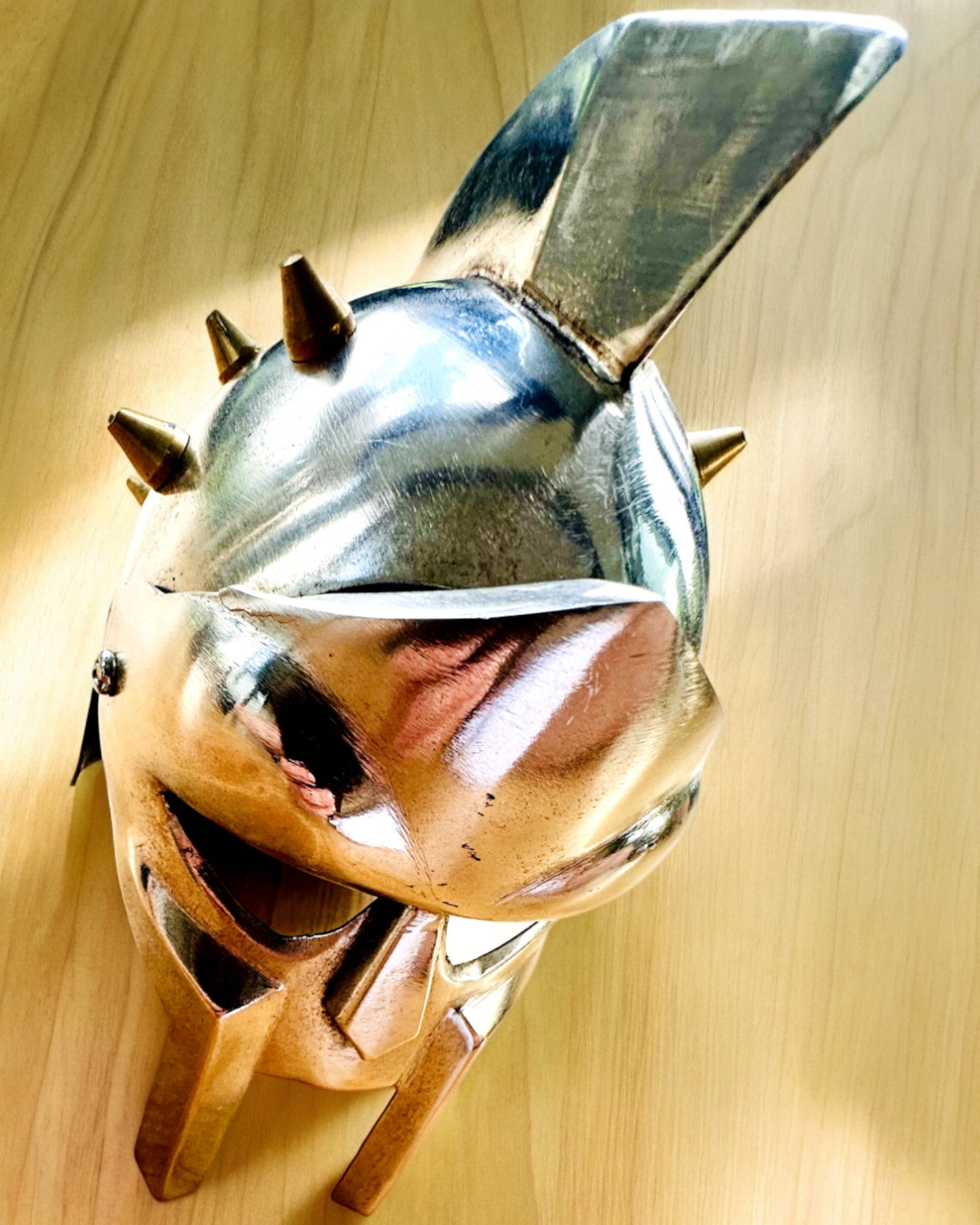 Maschera da Gladiatore Cavalleresca "Sparta" - possibilità di personalizzazione con incisione