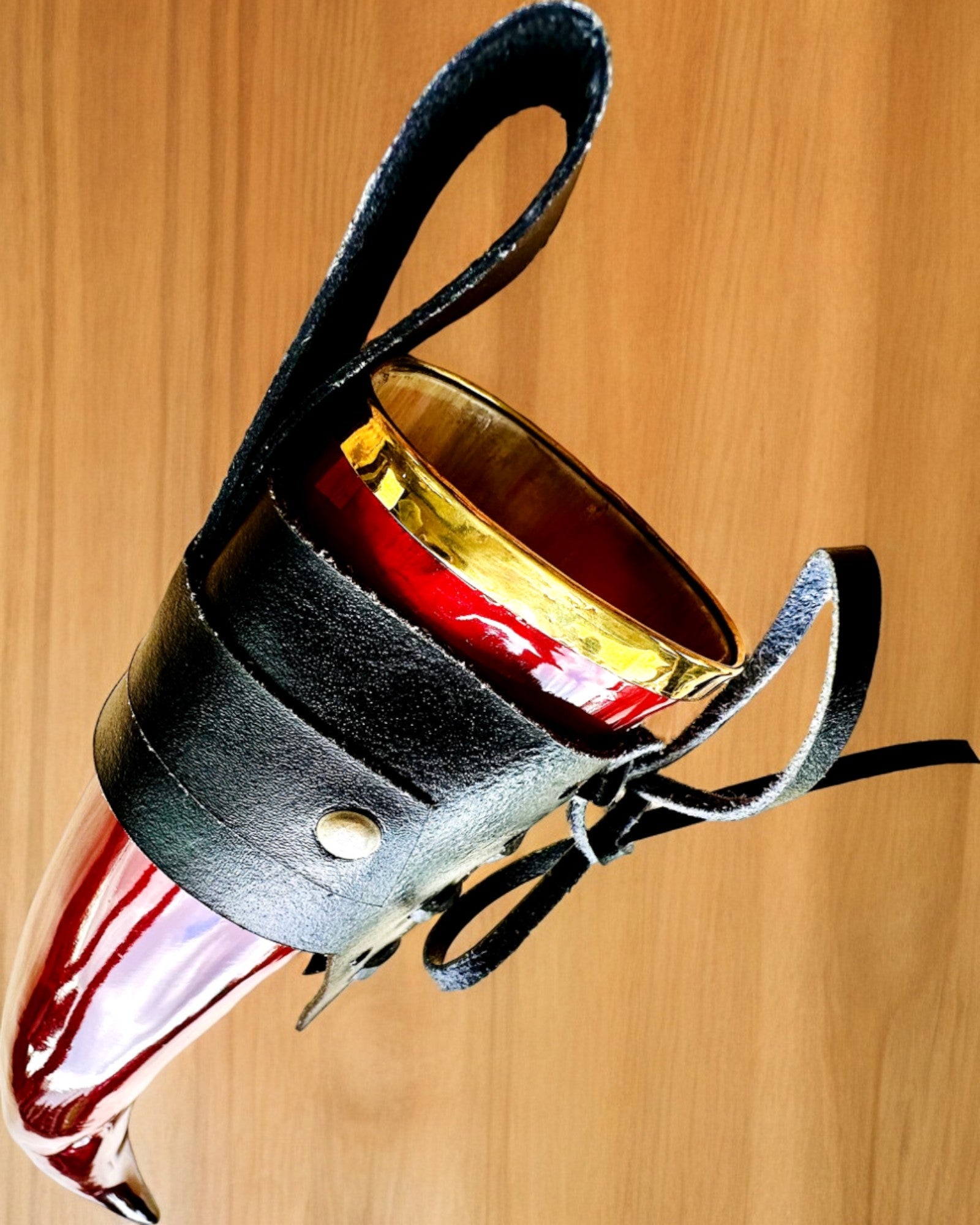 Tazza corno del guerriero - Rosso - personalizzabile con incisione