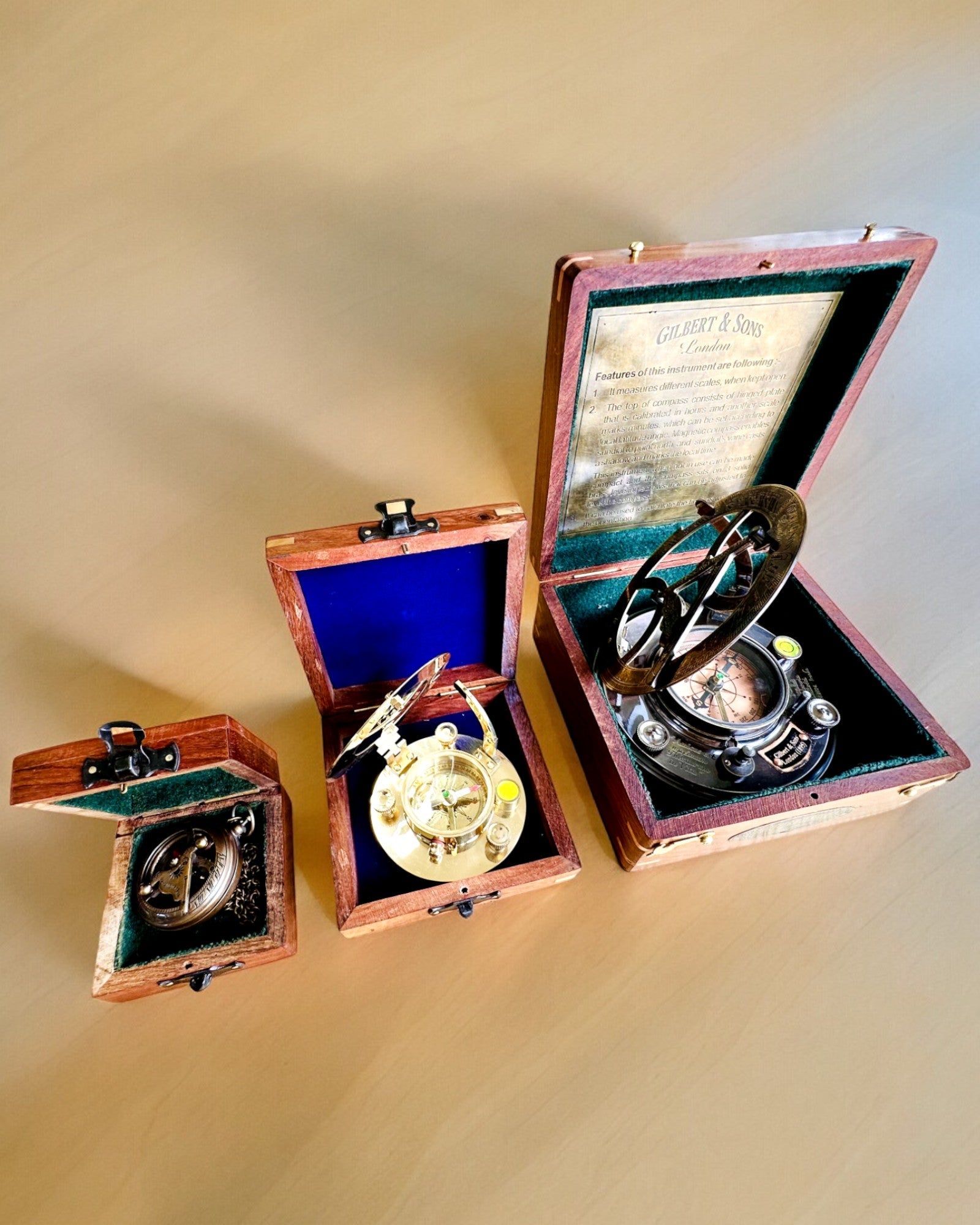 Wooden box for "Maritime" compact compass - personalization with engraving available