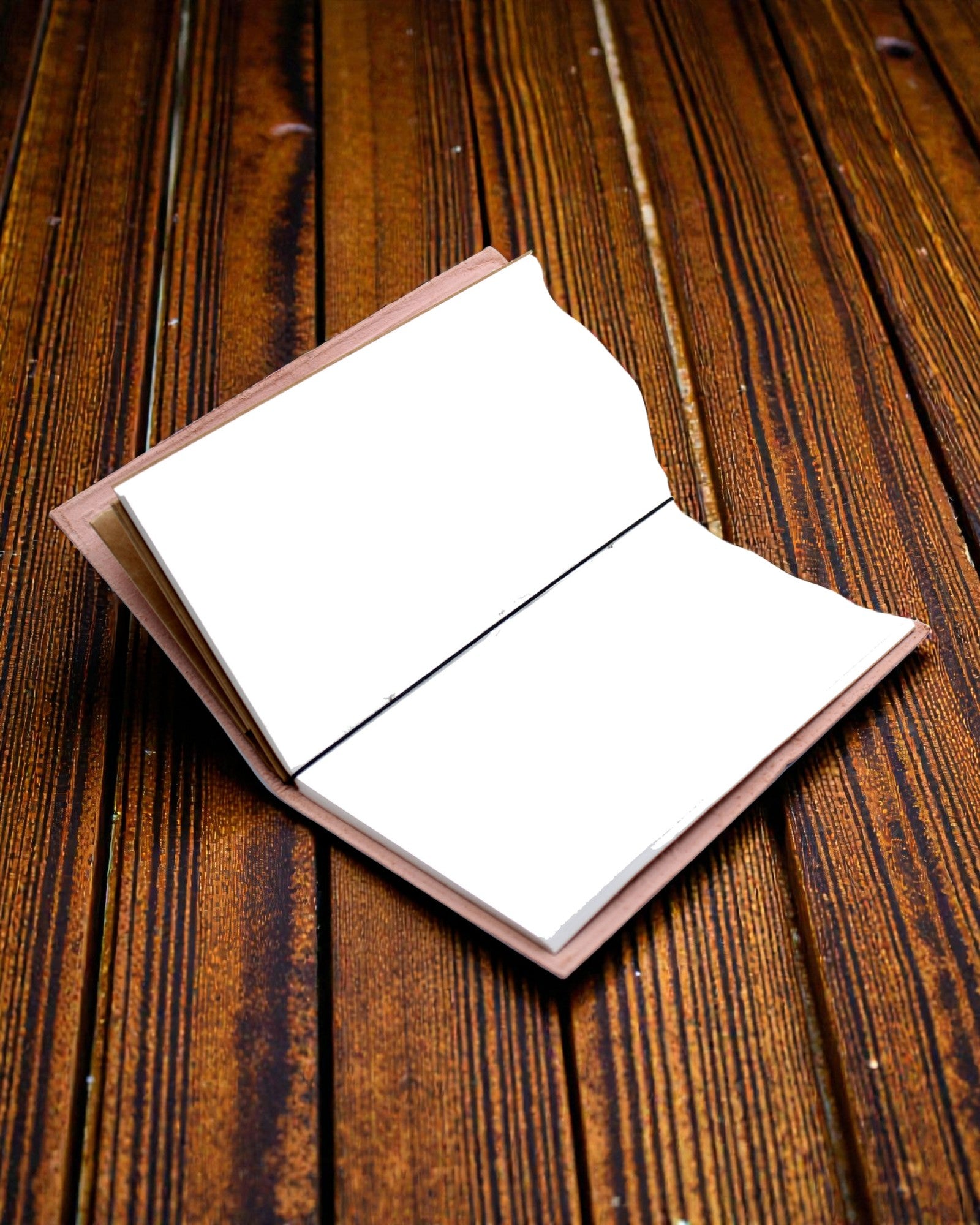 L’aventure commence – carnet en cuir rouge fait main 22 × 12 × 1,5 cm, 80 pages