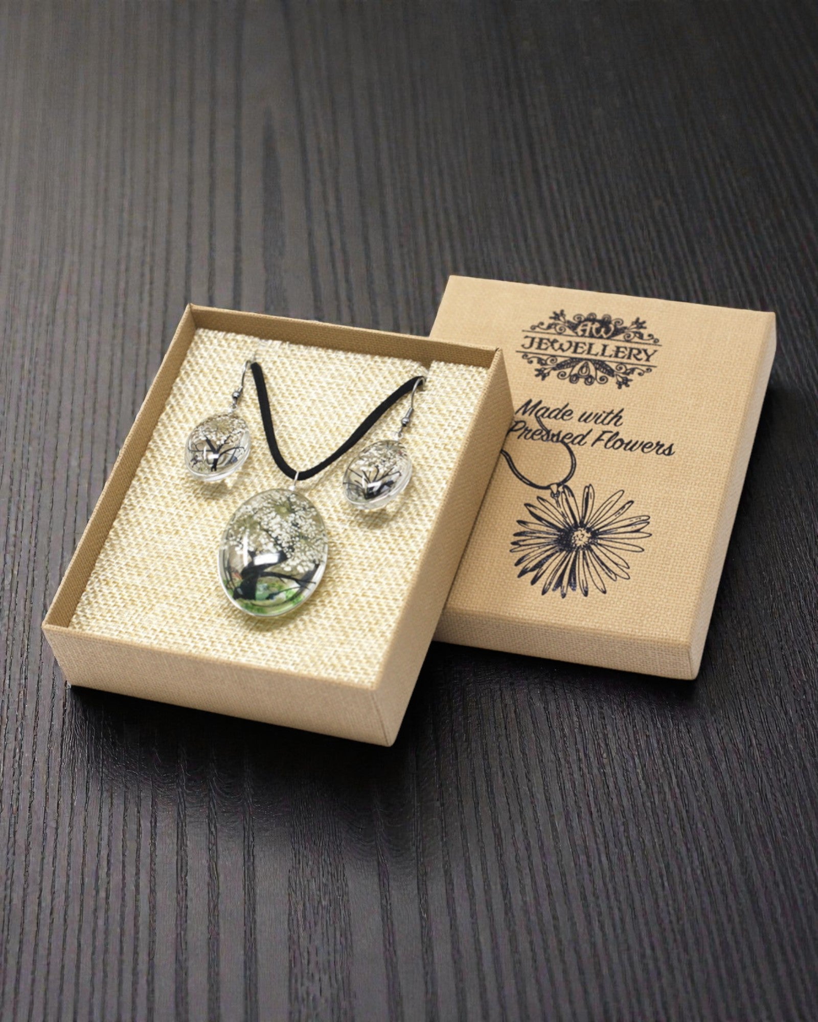 Harmonie blanche – Ensemble de bijoux blanc Arbre de Vie avec fleurs séchées