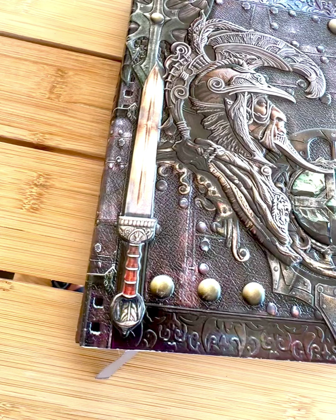 Chronique du Guerrier Carnet avec Motif de Chevalier, carnet personnalisable avec gravure pour cadeau