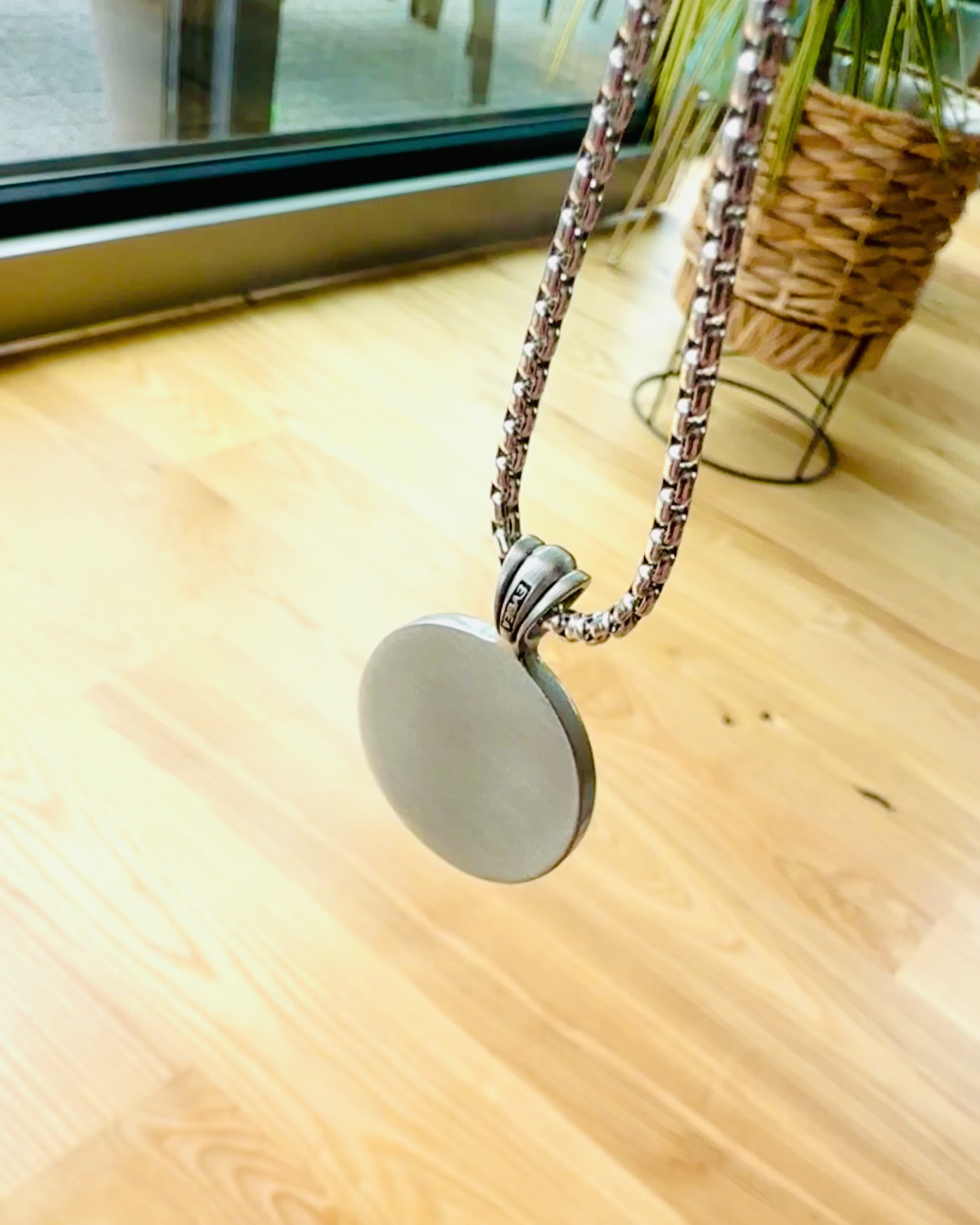 Amulett Baum des Lebens mit Gravurmöglichkeit - Halskette "Vitalität der Natur", Personalisierung