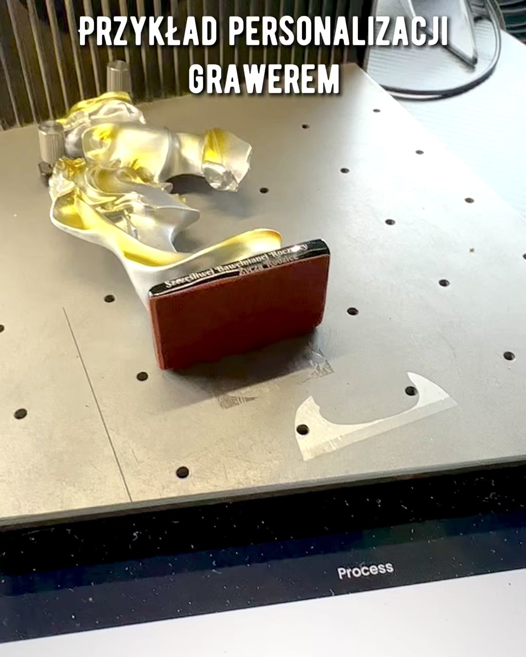 Statua "Eleganza in Pietra" colore argento - Decorativa con Opzione di Incisione, 2 dimensioni a scelta