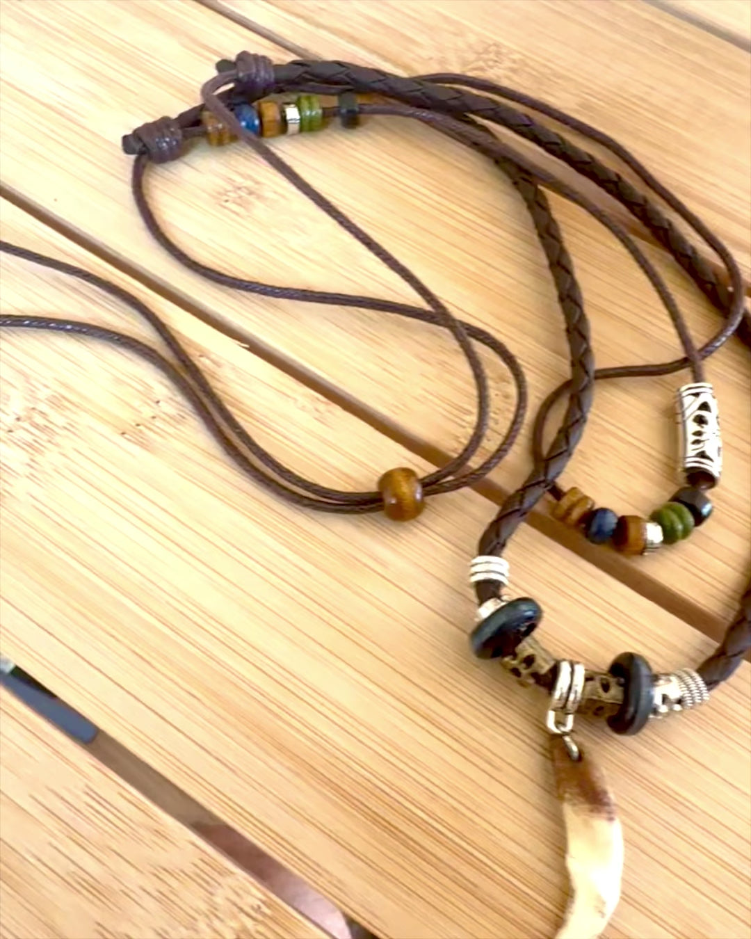 Wilczy Ząb - Collier de Puissance - possibilité de personnalisation avec gravure pour cadeau