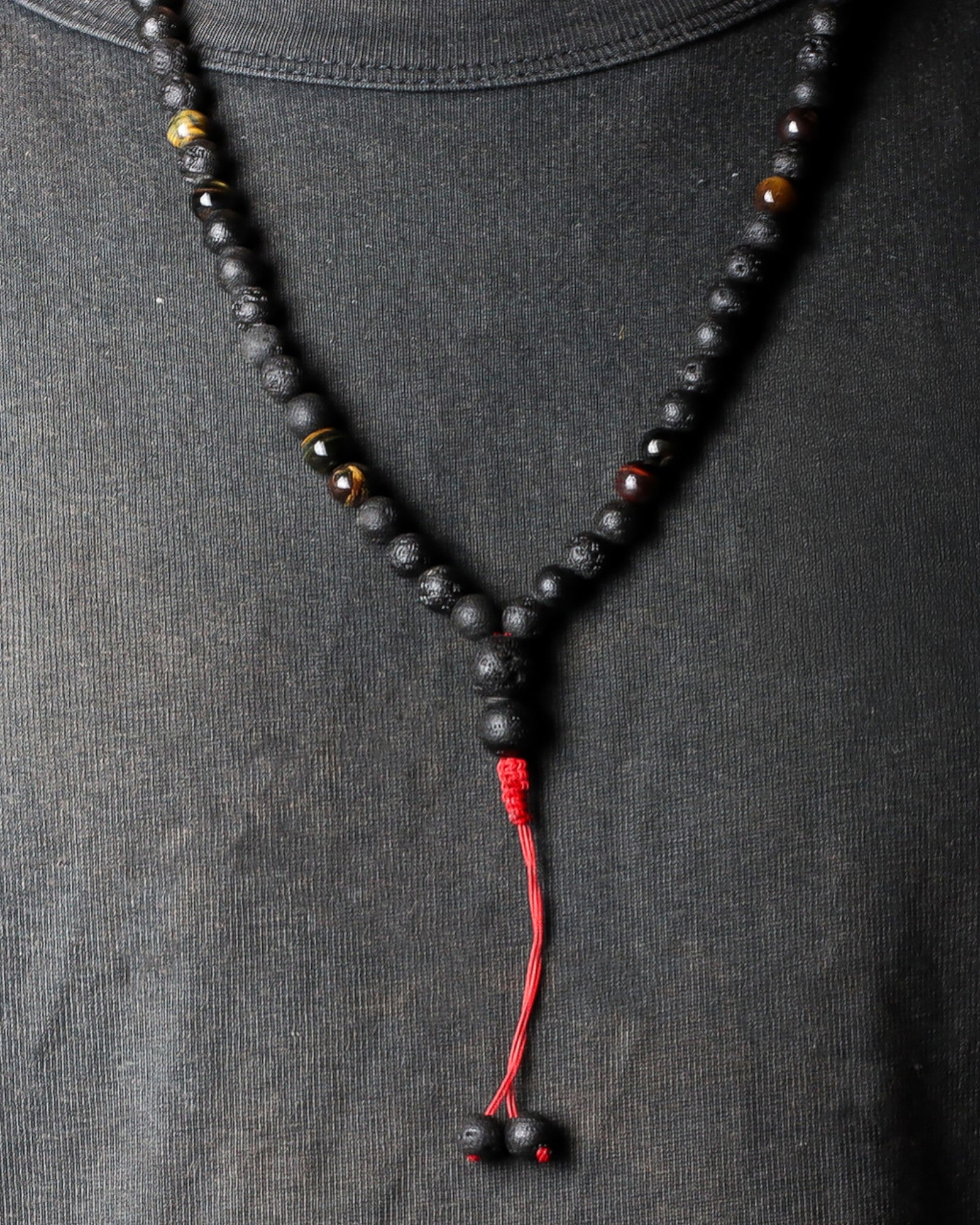 Collier Essence du Volcan – Transformation personnelle