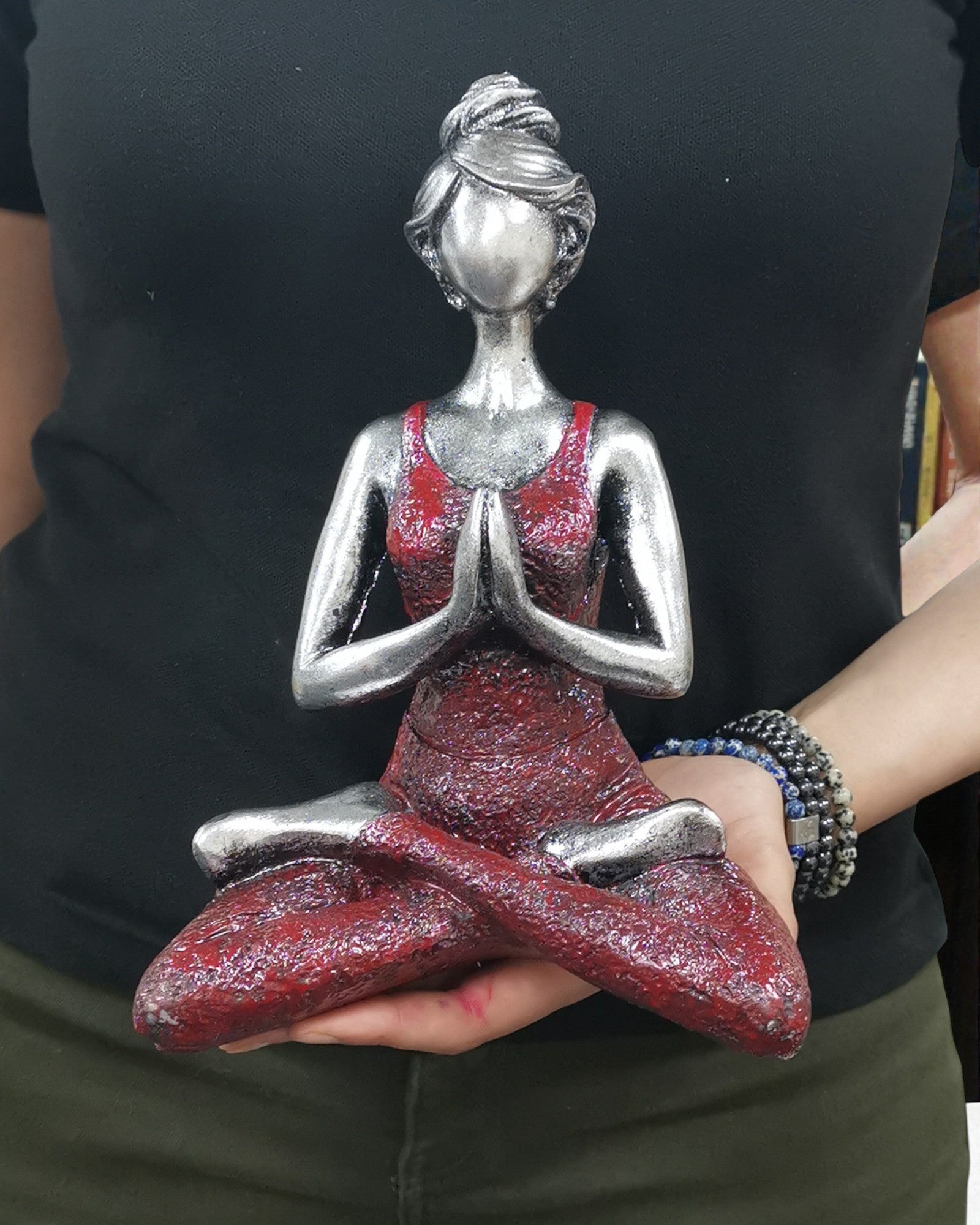 Figurine de femme 24 cm – Yoga Harmonie argent-bordeaux