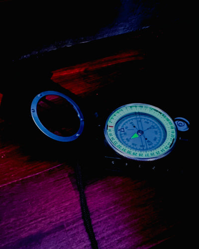 Compas Inclinométrique Professionnel K4580 - Étanche, Multifonctionnel, pour Défis de Terrain