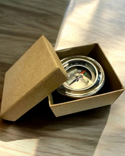 Boussole de Camping en Acier Inoxydable – Imperméable et Personnalisée