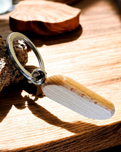 Porte-clés Élégant en Bois avec Personnalisation par Gravure – Idéal pour un Cadeau