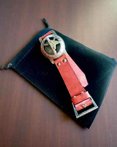 Montre Solaire avec Boussole - Fait Main, Artisanat Authentique, possibilité de gravure
