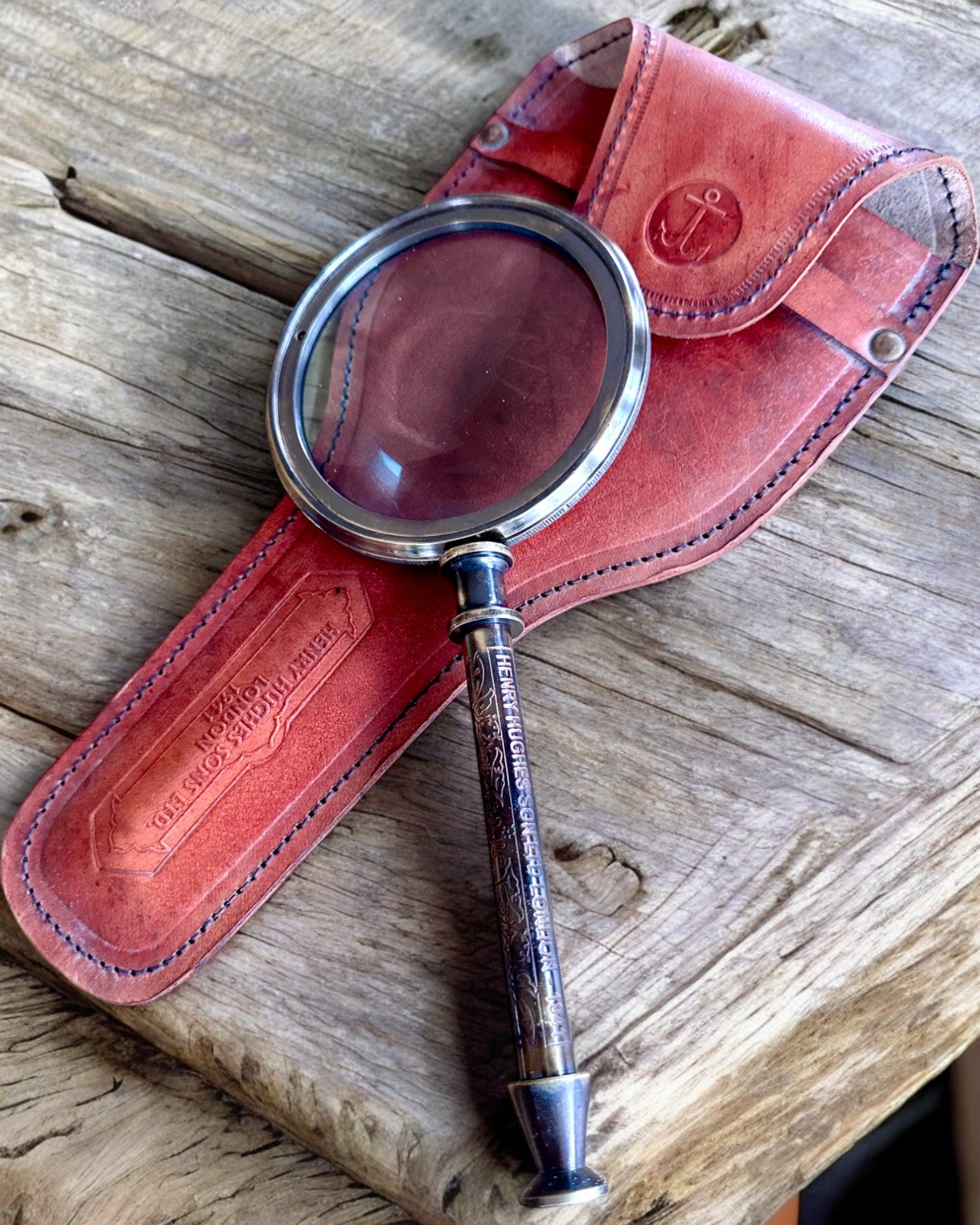 Loupe en Laiton « Navigator 1941 » avec Étui en Cuir – Fait Main, Premium, possibilité de personnalisation pour cadeau