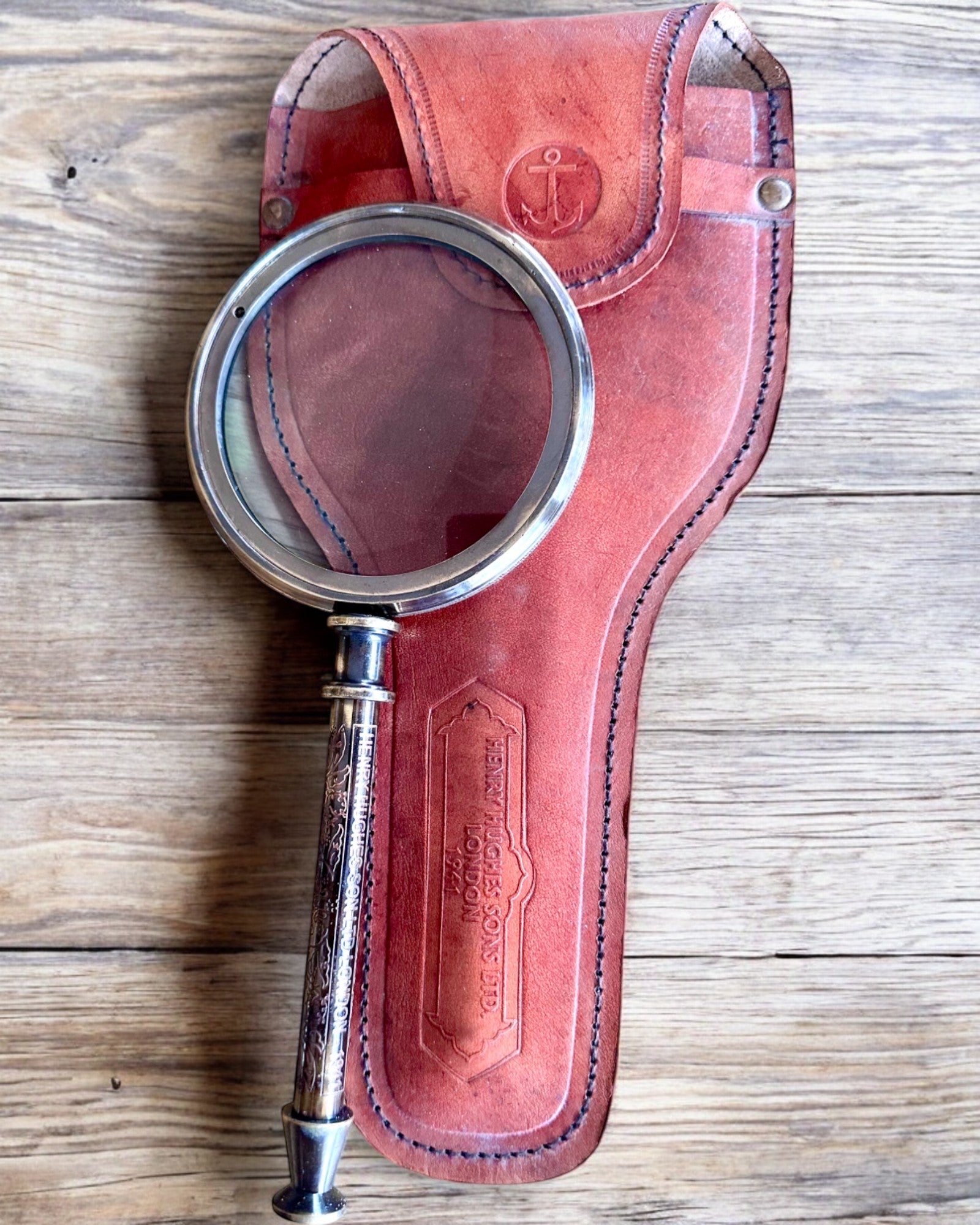 Loupe en Laiton « Navigator 1941 » avec Étui en Cuir – Fait Main, Premium, possibilité de personnalisation pour cadeau