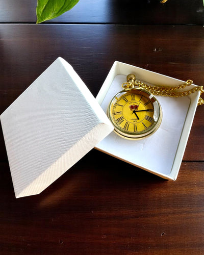 Orologio da Tasca "Victoria Crown" – In Ottone, Fatto a Mano in India, 5 cm di larghezza, meccanismo giapponese, possibilità di personalizzazione con incisione per regalo