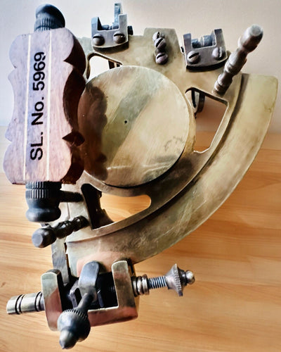 Sekstant Premium mit antikem Kompass - Personalisierung mit Gravur möglich