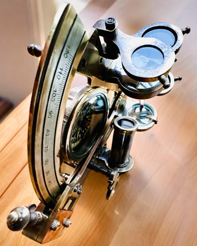 Sekstant Premium mit antikem Kompass - Personalisierung mit Gravur möglich