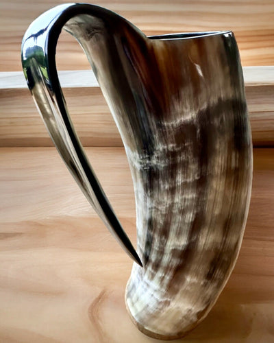 Carved Mug 'Masterpiece' with Customizable Engraving - 5 Color Variants