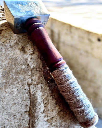 Mjölnir Hammer of the Skalds – 33 cm, Hand-Forged Viking Hammer with Engraving Option
