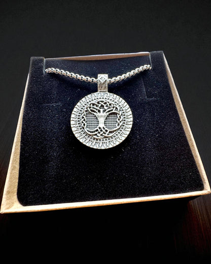 Amulette Arbre de Vie avec Gravure Possible - collier "Vitalité de la Nature", personnalisation