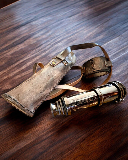 Lunette Premium "Voyager" avec Lunette Gravée et Étui en Cuir Véritable, possibilité de personnalisation par gravure pour cadeau