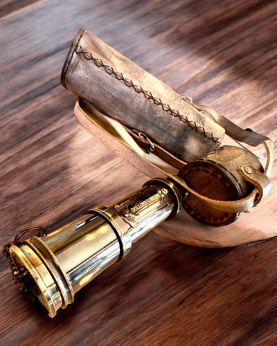 Lunetta Premium "Voyager" con Lunetta Incisa e Custodia in Pelle Naturale, possibilità di personalizzazione con incisione per regalo