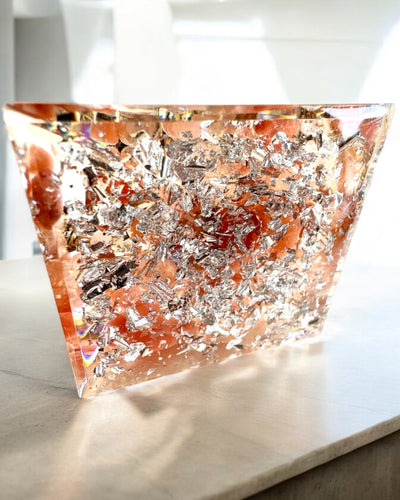 Pyramide Énergétique "Méditation de la Paix" avec Pierres Précieuses