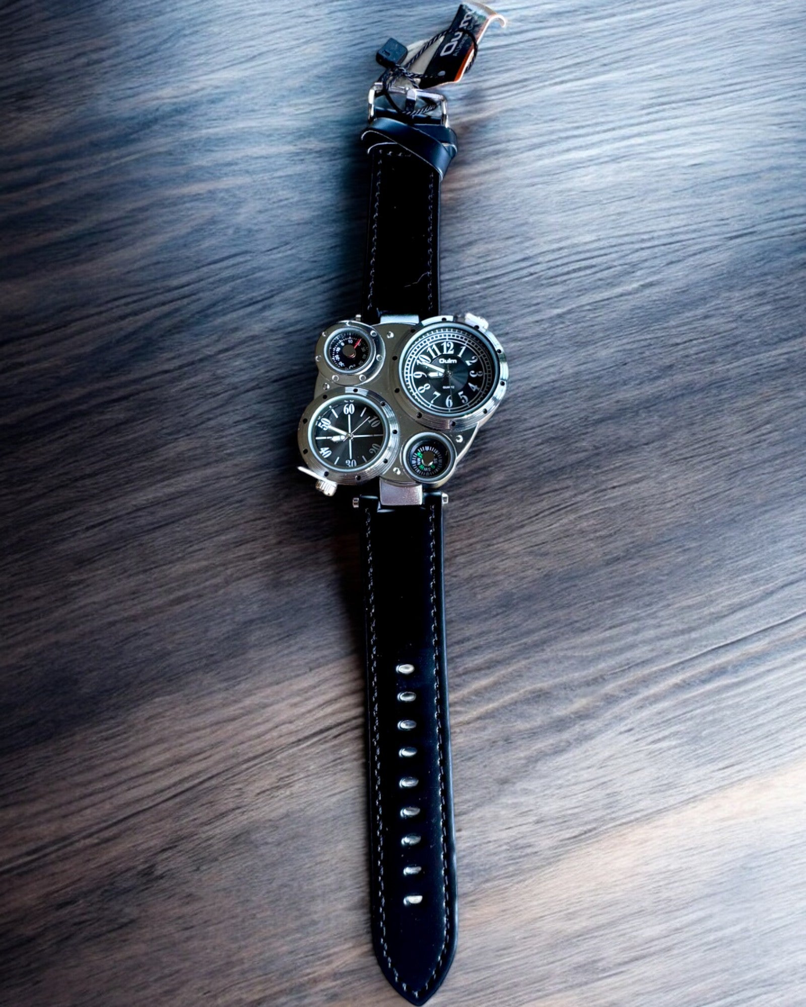 Montre de survie « Explorer 4en1 », possibilité de personnalisation avec gravure pour cadeau