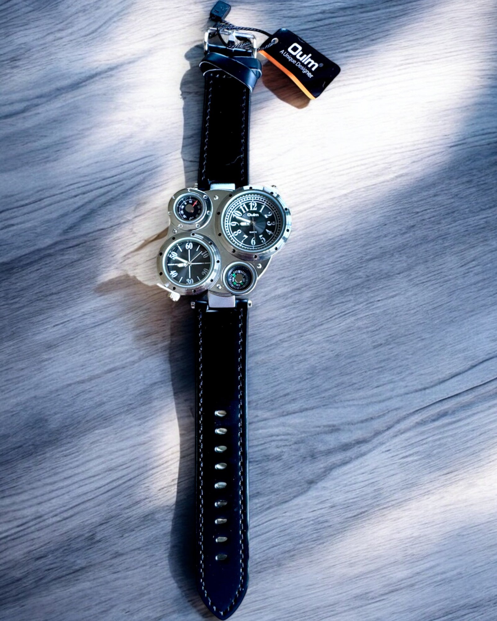 Montre de survie « Explorer 4en1 », possibilité de personnalisation avec gravure pour cadeau