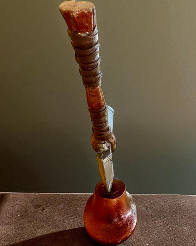 Storm Relic – martello decorativo con base, 26 cm, realizzato a mano, possibilità di personalizzazione con incisione per regalo