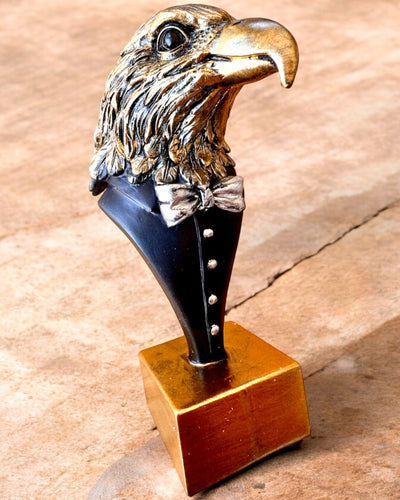 Figurine Tête d'Aigle Büffel Warden – en Habit Élégant avec Option de Gravure pour cadeau