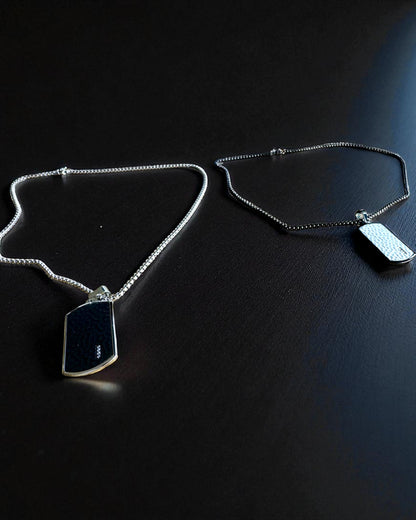 Collana maschile Dog Tag "SteelVision" – acciaio inossidabile, 15 varianti, personalizzazione con incisione