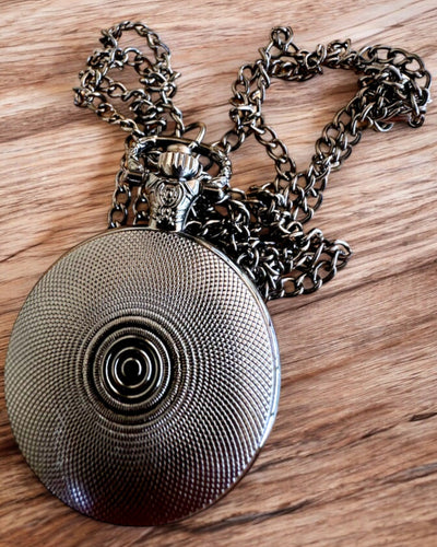 Taschenuhr Lunar Wolf – Mondwolf-Uhr, mit der Möglichkeit zur Personalisierung durch Gravur als Geschenk