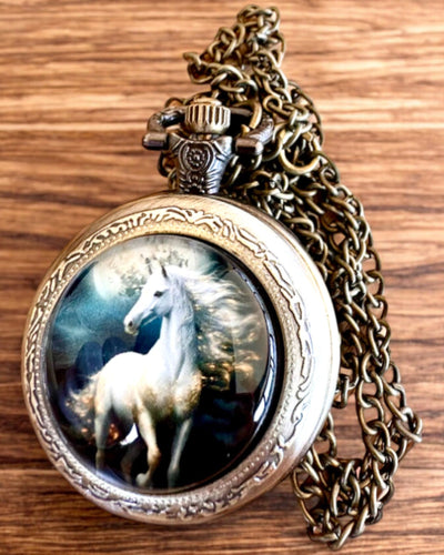 Montre de poche Unicorn Elegance avec chaîne, motif licorne, gravure personnalisée gratuite