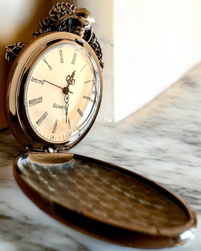 Elegante orologio da tasca "Czasownik" con opzione di incisione per regalo