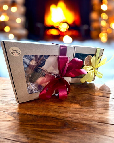 Intentional soy candle 250 ml with natural stone – choose your energy: Citrine or Garnet, personalized engraving for a gift