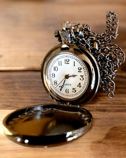 Orologio da Tasca 'Bacio dei Corvi' con Incisione – personalizzazione con incisione per regalo
