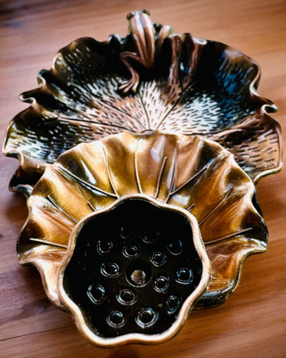 Élégant Porte-Encens en Métal Feuille de Lotus - 4 variantes au choix, possibilité de personnalisation par gravure pour cadeau
