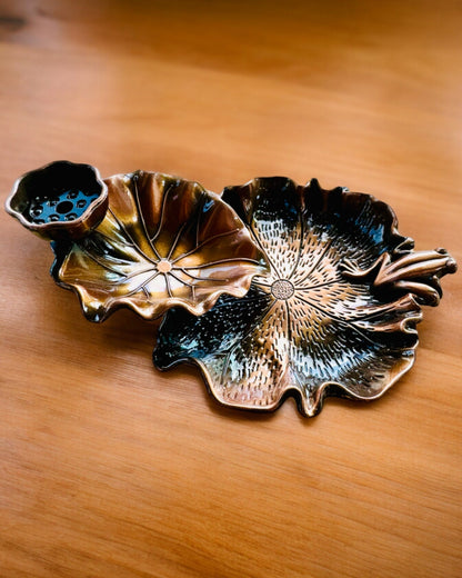 Élégant Porte-Encens en Métal Feuille de Lotus - 4 variantes au choix, possibilité de personnalisation par gravure pour cadeau