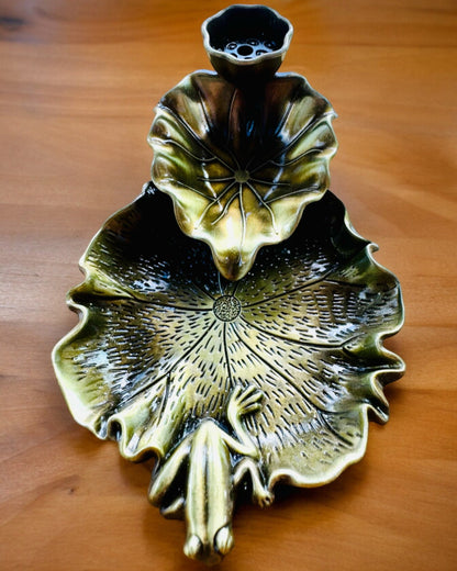 Élégant Porte-Encens en Métal Feuille de Lotus - 4 variantes au choix, possibilité de personnalisation par gravure pour cadeau