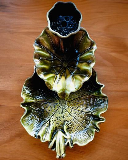 Élégant Porte-Encens en Métal Feuille de Lotus - 4 variantes au choix, possibilité de personnalisation par gravure pour cadeau