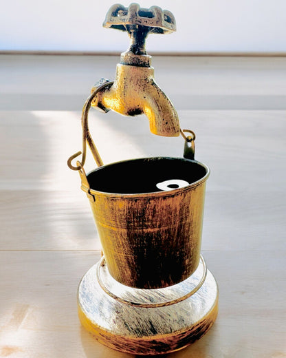 Cendrier Métallique Élégant "Rustic Charm" de 19-23 cm de hauteur, 8 variantes au choix, gravure sur demande