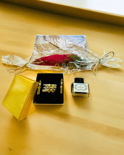 Set Regalo - Penna d'Oca Bordeaux-Viola "Eleganza Steampunk" con Possibilità di Incisione, per regalo