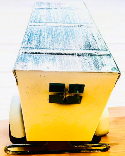 Classic Retro Car Model - Three Variants with Engraving Option for a Gift