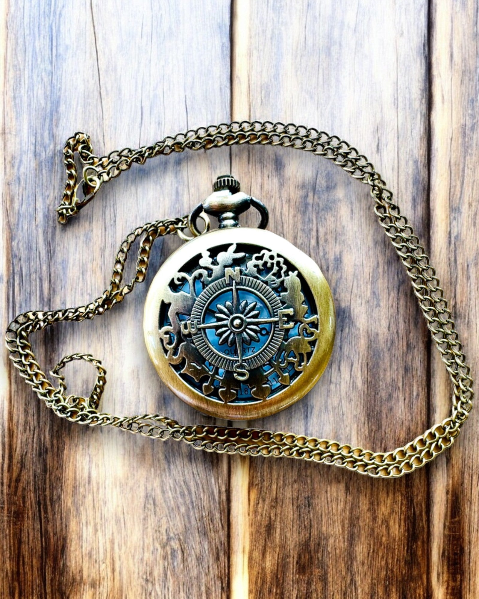 Orologio da Tasca Retrò con Motivo Bussola e Catena, al Quarzo, personalizzazione con incisione