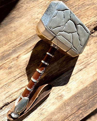 Thors Hammer "Chief" - Handgefertigter Handwerkshammer, Personalisierung mit Gravur als Geschenk