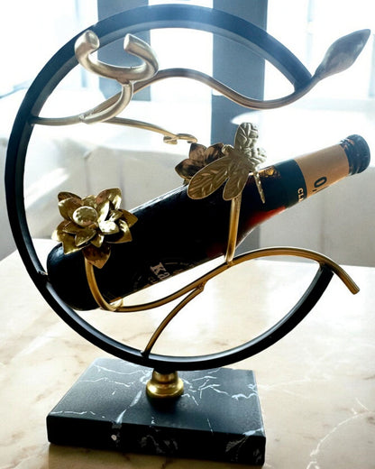 Stojak "Elegancki Owad" - per bottiglia di vino e bicchieri, altezza 33 cm, possibilità di personalizzazione con incisione per regalo