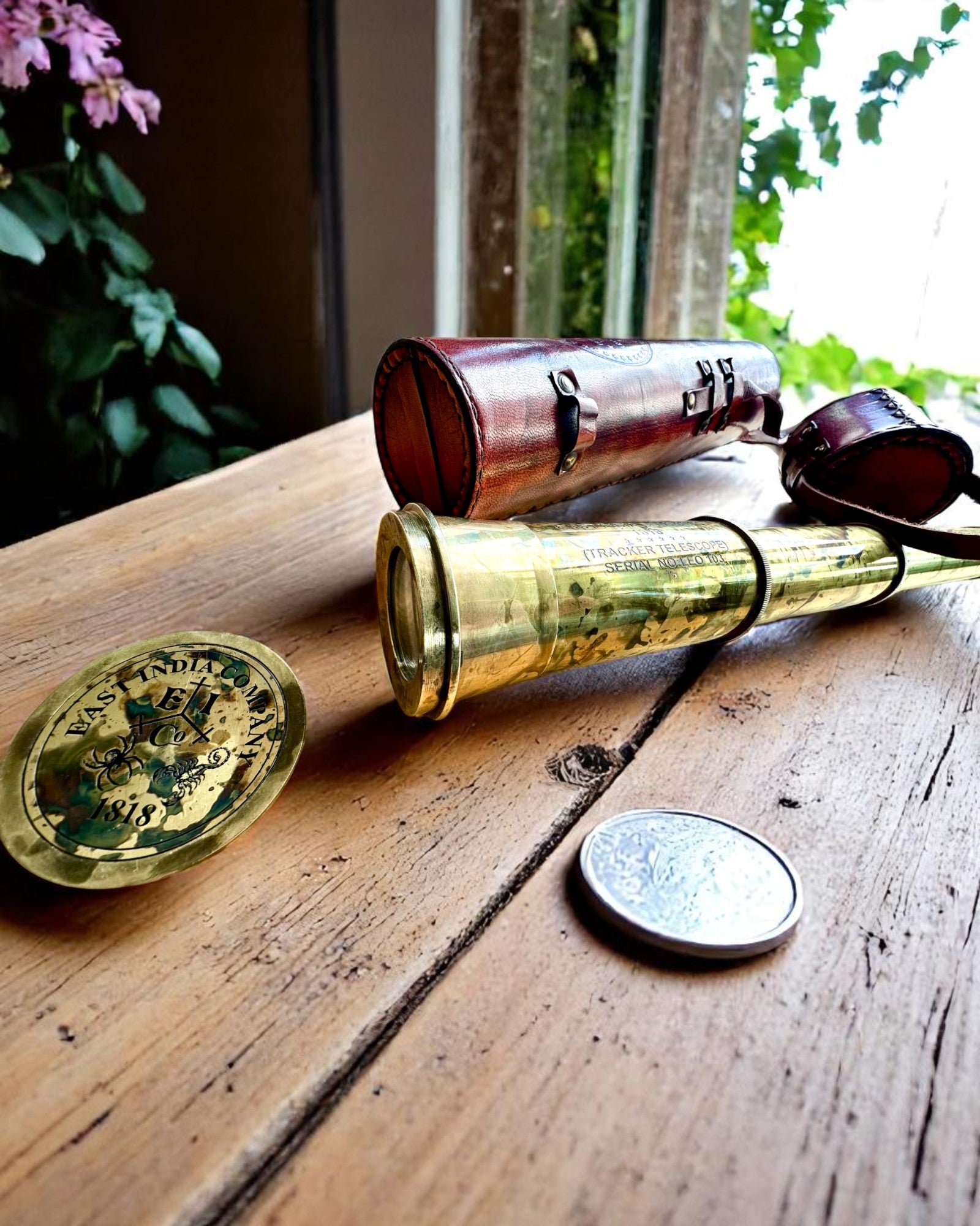 Lunette Royale "Voyager 1818" – Exclusive, en Laiton, 83 cm, faite à la main, étui en Cuir Véritable – Édition de Collection, personnalisation par gravure pour cadeau