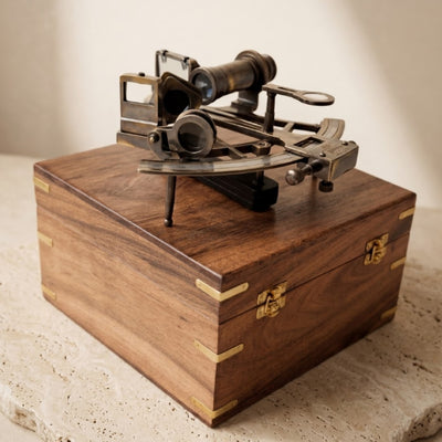 Sestante in ottone in scatola di legno – Replica - NC1517