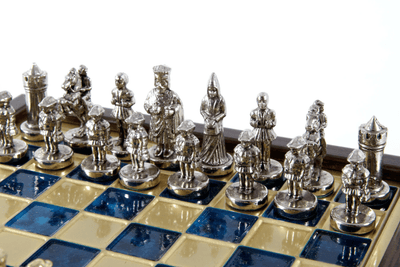Échiquier élégant haut de gamme en laiton 20x20cm, style byzantin, avec gravure personnalisée - Cadeau idéal pour un joueur d’échecs et un passionné d’histoire - Pièces fabriquées à la main avec finition dorée et argentée