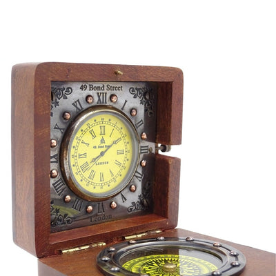 Boussole et horloge rétro dans un coffret en bois avec possibilité de personnalisation par gravure